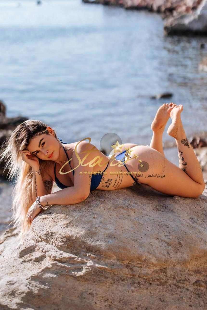LUNA-ATHENS-ESCORT-STARS