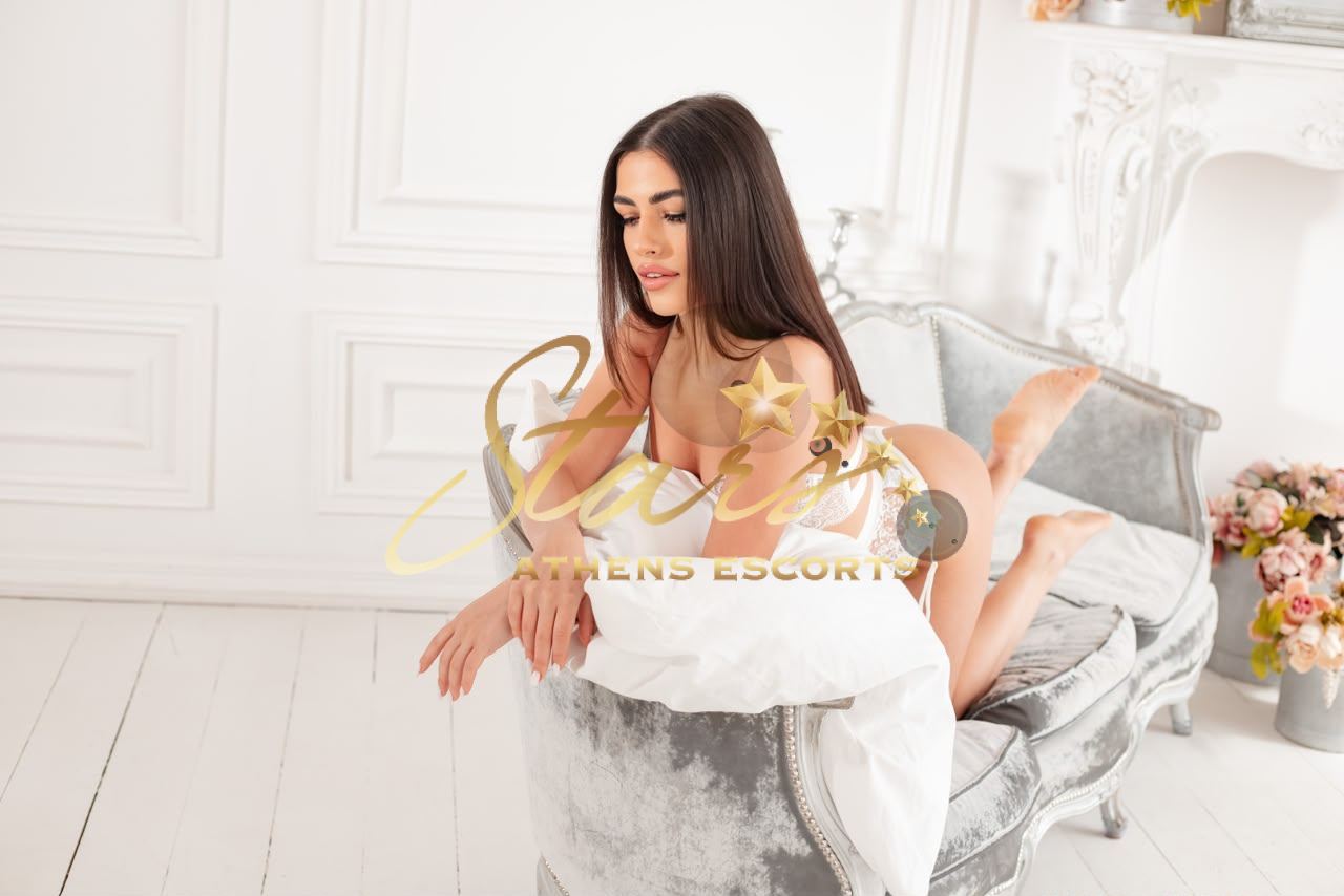 KARINA-ATHENS-ESCORT-STARS