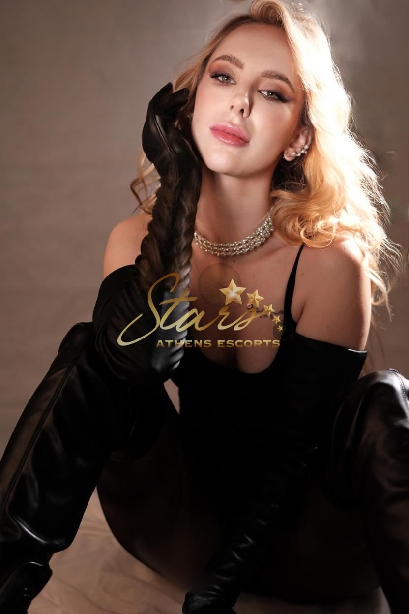 VIKI-ATHENS-ESCORT-STARS