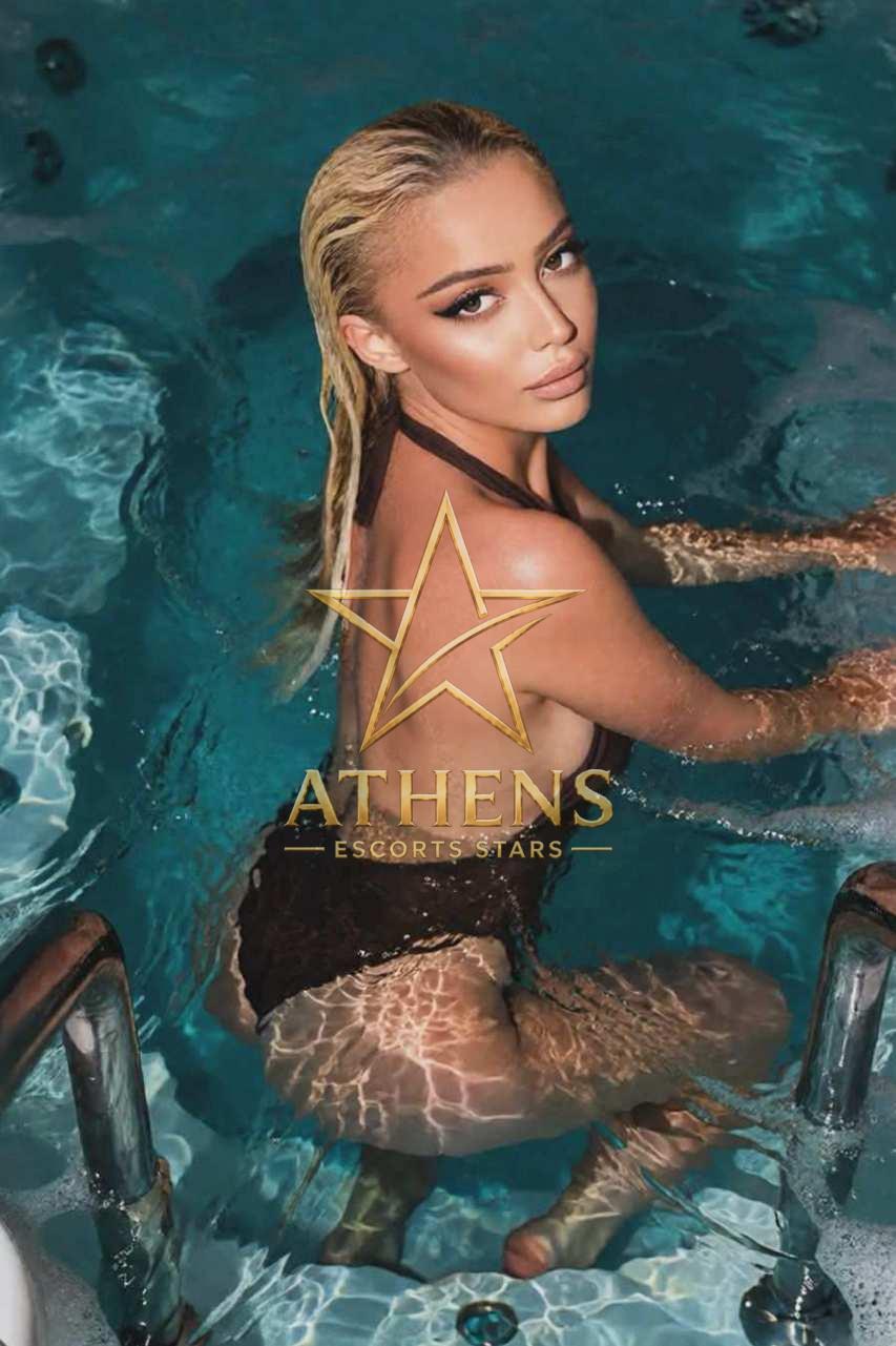 KYRA-ATHENS-ESCORT-STARS-
